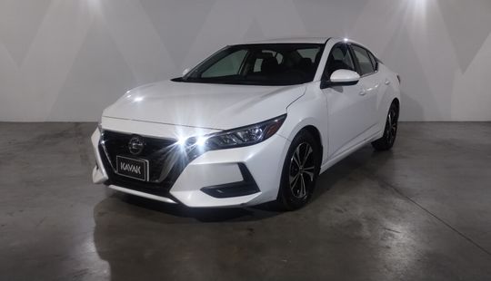 Nissan • Sentra