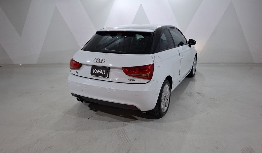 Audi A1 1.4 TFSI EGO MT Hatchback 2013