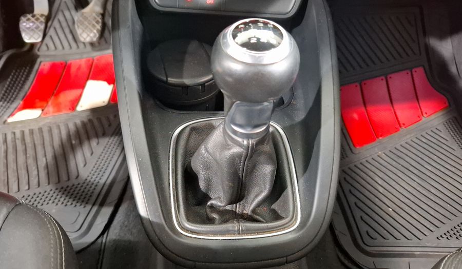 Audi A1 1.4 TFSI EGO MT Hatchback 2013