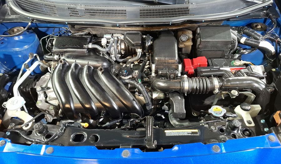 Nissan March 1.6 ADVANCE Hatchback 2020