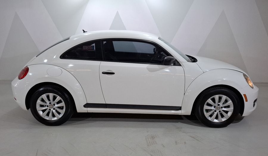 Volkswagen Beetle 2.5 TIPTRONIC Hatchback 2013