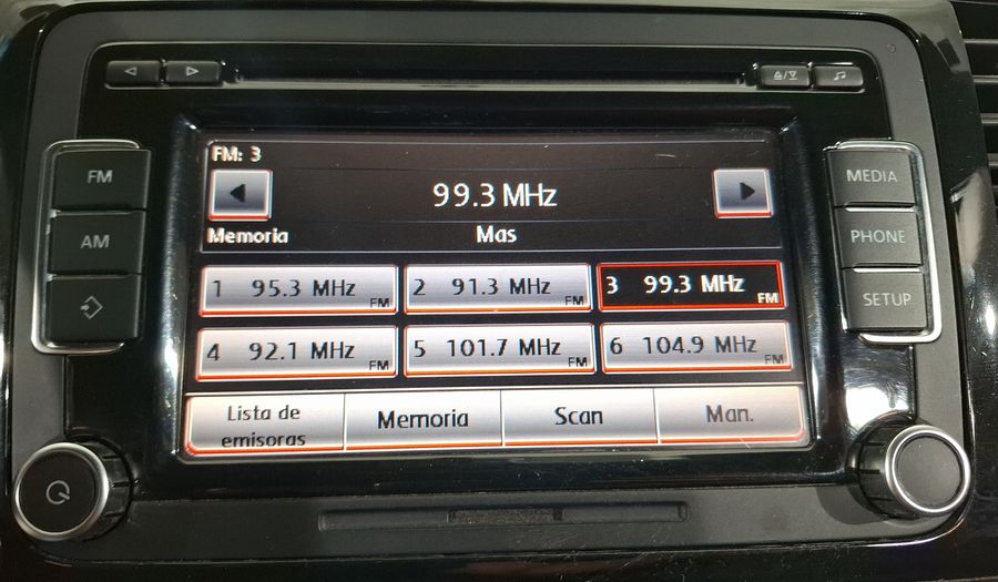 Volkswagen Beetle 2.5 TIPTRONIC Hatchback 2013