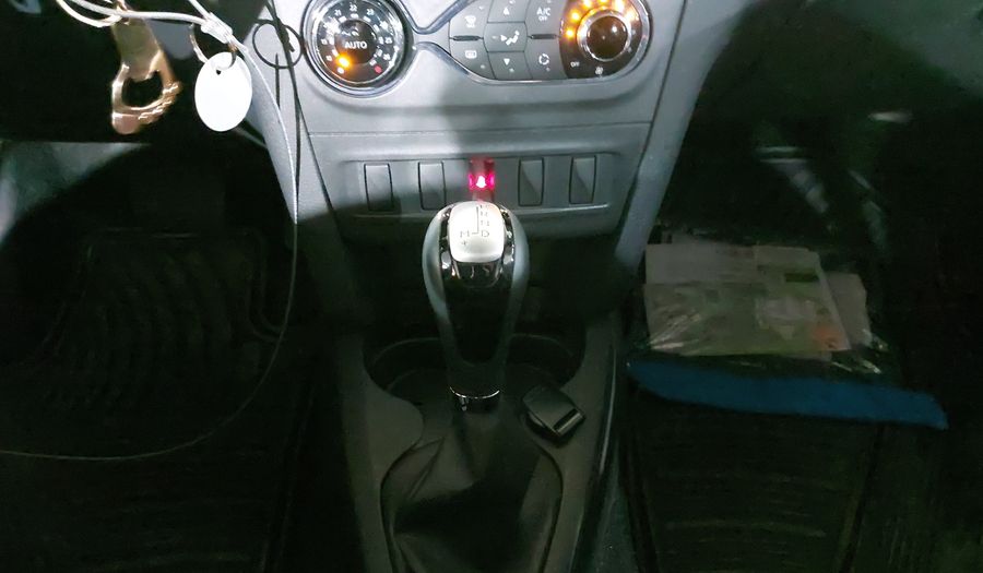 Renault Stepway 1.6 INTENS CVT Hatchback 2024