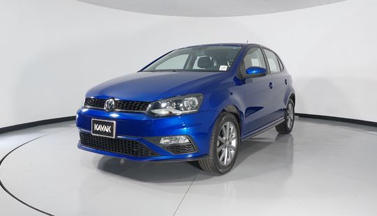 Volkswagen • Polo