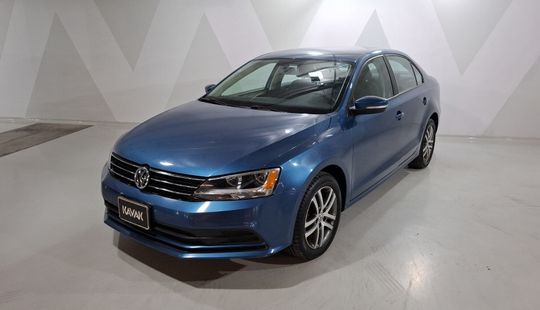 Volkswagen • Jetta