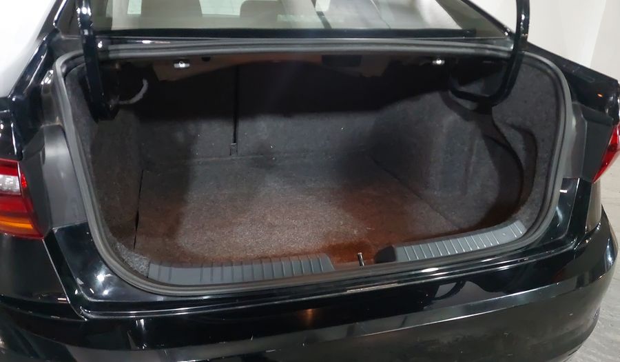 Volkswagen Jetta 1.4 TRENDLINE Sedan 2019