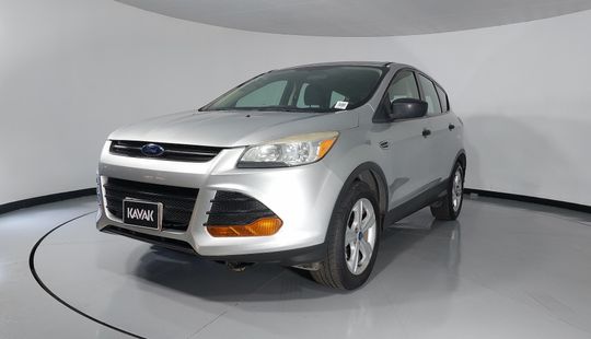 Ford • Escape