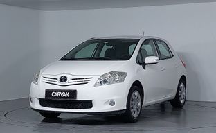 Toyota • Auris
