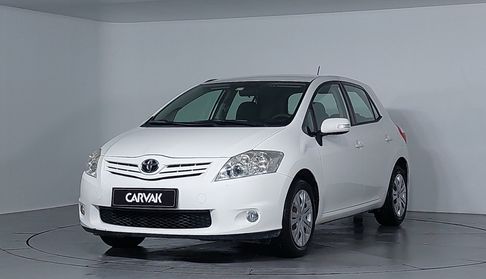 Toyota Auris 1.33 COMFORT Hatchback 2012