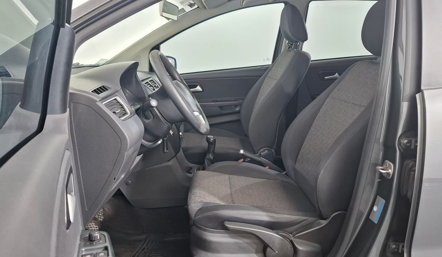 Volkswagen Fox 1.6 TRENDLINE Hatchback 2013