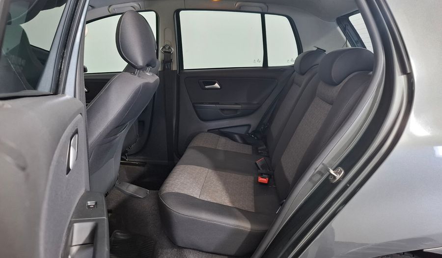 Volkswagen Fox 1.6 TRENDLINE Hatchback 2013