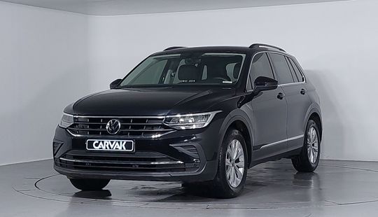 Volkswagen • Tiguan