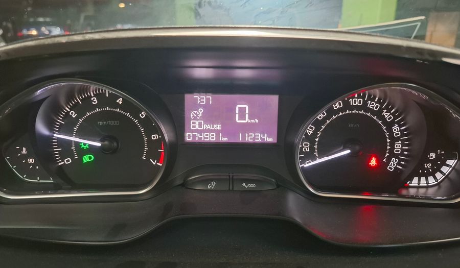 Peugeot 208 1.5 ALLURE TOUCHSCREEN Hatchback 2015