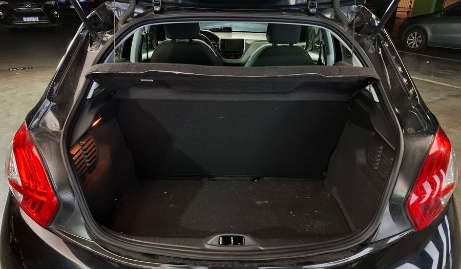 Peugeot 208 1.5 ALLURE TOUCHSCREEN Hatchback 2015