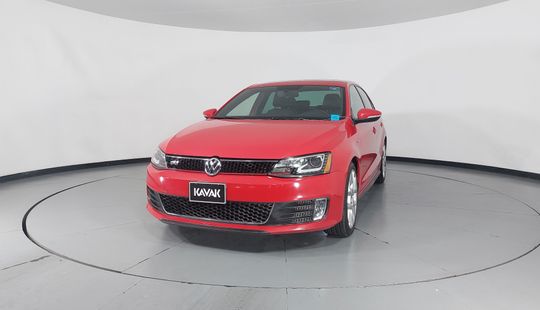 Volkswagen • Jetta