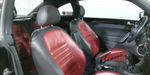 Volkswagen Beetle 2.0 TURBO MT Hatchback 2013