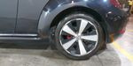 Volkswagen Beetle 2.0 TURBO MT Hatchback 2013