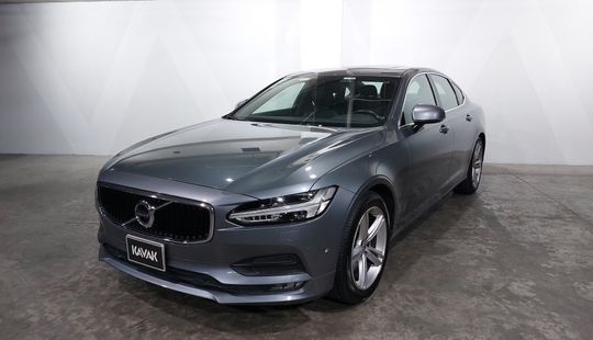 Volvo • S90