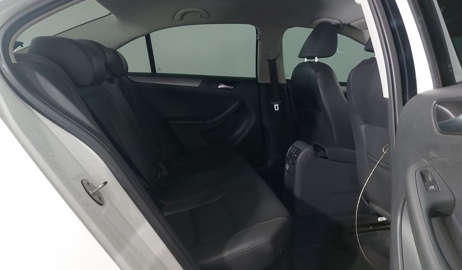 Volkswagen Jetta TSI COMFORTLINE Sedan 2016