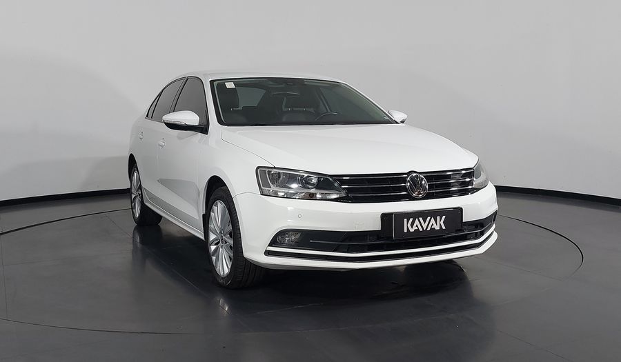 Volkswagen Jetta TSI COMFORTLINE Sedan 2016