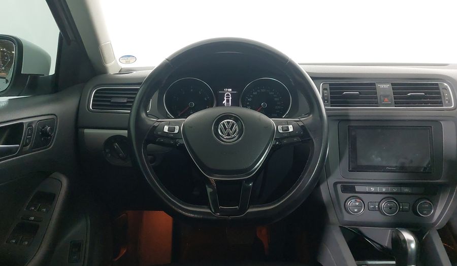 Volkswagen Jetta TSI COMFORTLINE Sedan 2016