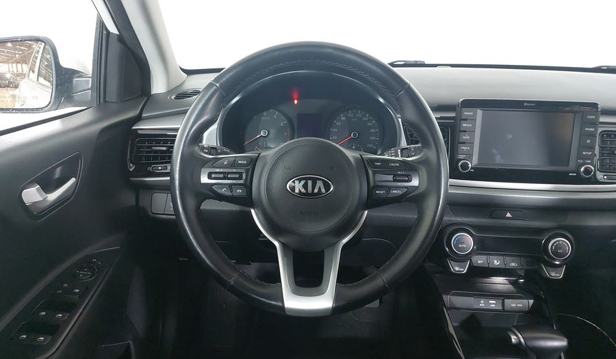 Kia Rio EX Hatchback 2021