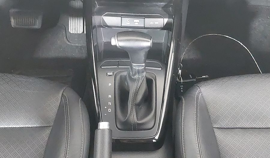 Kia Rio EX Hatchback 2021