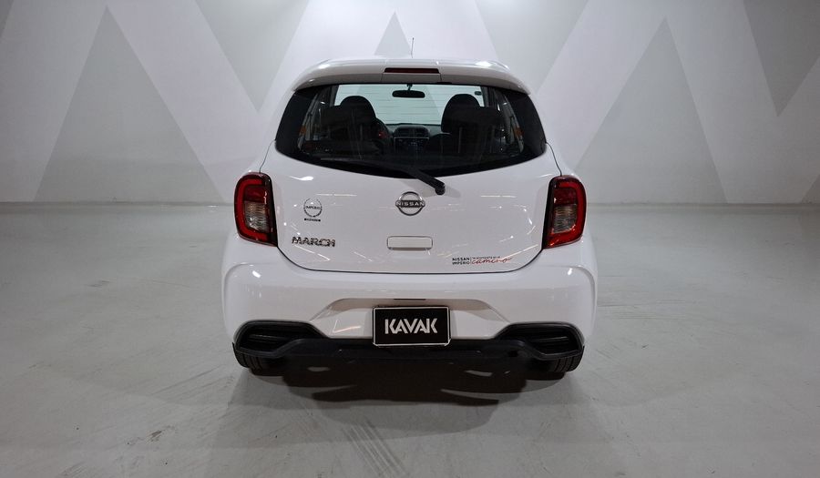 Nissan March 1.6 ADVANCE Hatchback 2022