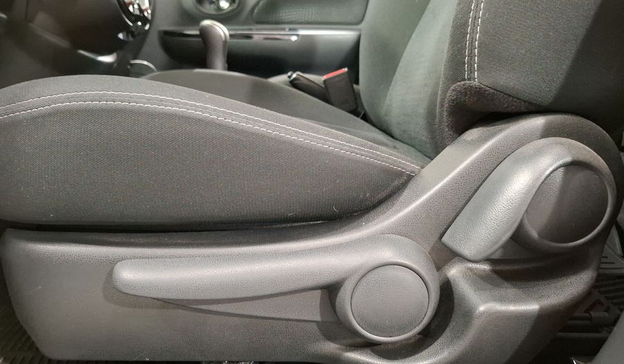 Nissan March 1.6 ADVANCE Hatchback 2022