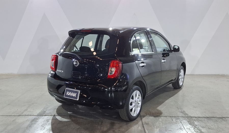 Nissan March 1.6 ADVANCE Hatchback 2020