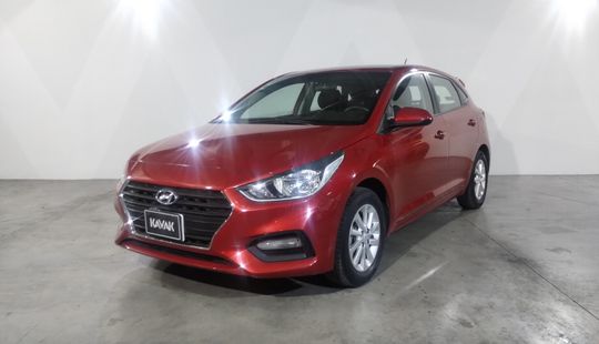 Hyundai • Accent