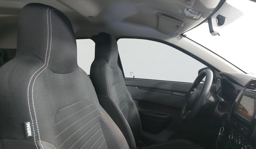 Renault Kwid 1.0 ICONIC Hatchback 2022