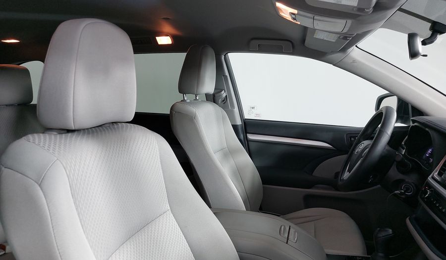 Toyota Highlander 3.5 LE AT Suv 2017