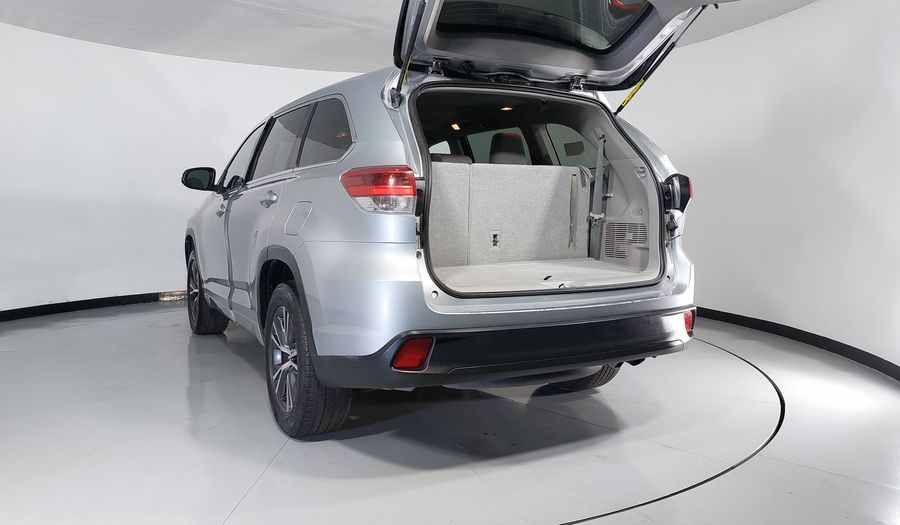 Toyota Highlander 3.5 LE AT Suv 2017