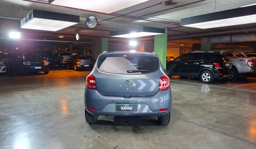 Renault Sandero 1.6 PRIVILEGE Hatchback 2018