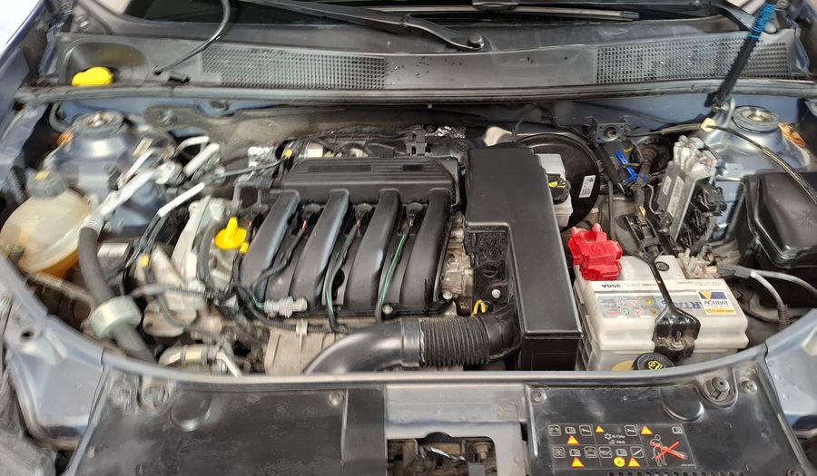 Renault Sandero 1.6 PRIVILEGE Hatchback 2018