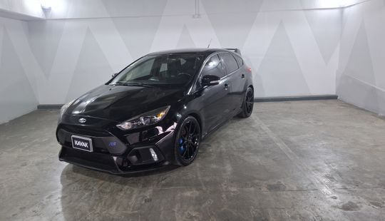 Ford • Focus