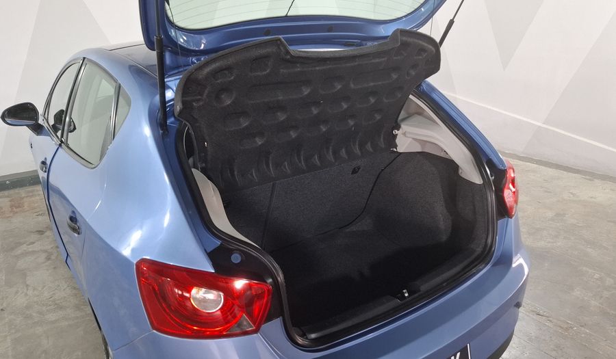 Seat Ibiza 2.0 BLITZ I-TECH 4 PTAS MT Hatchback 2015