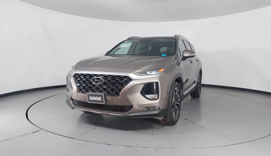 Hyundai • Santa Fe