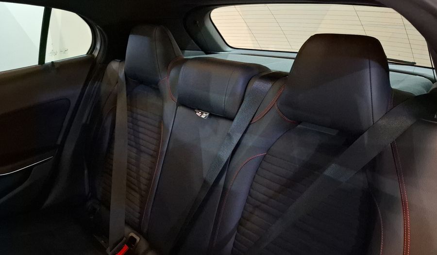 Mercedes Benz Clase Gla 2.0 GLA 250 SPORT DCT Suv 2019