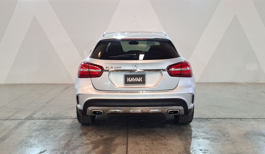 Mercedes Benz Clase Gla 2.0 GLA 250 SPORT DCT Suv 2019
