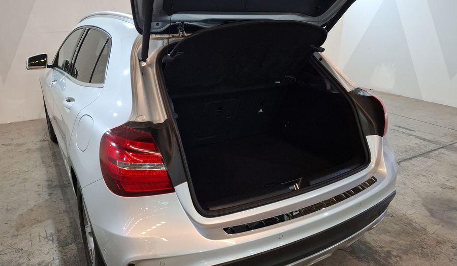 Mercedes Benz Clase Gla 2.0 GLA 250 SPORT DCT Suv 2019