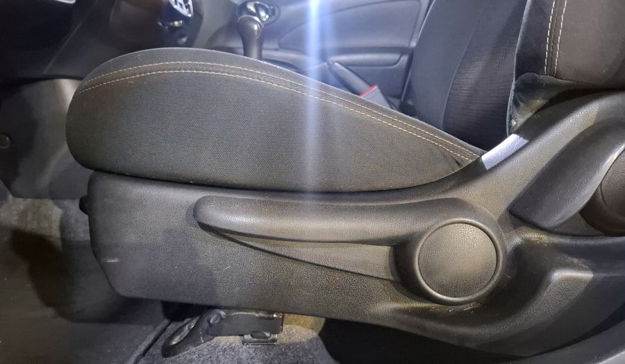 Nissan Versa 1.6 ADVANCE Sedan 2019
