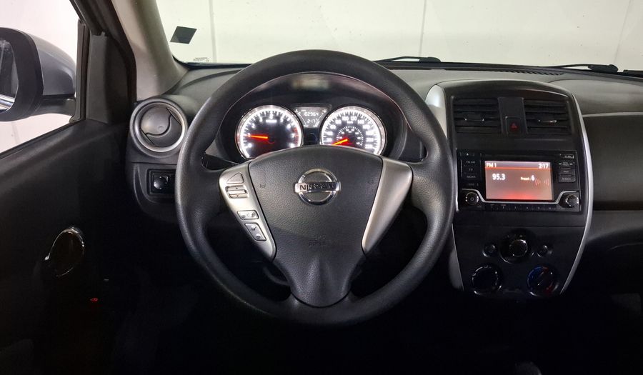 Nissan Versa 1.6 ADVANCE Sedan 2019