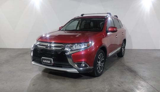 Mitsubishi • Outlander