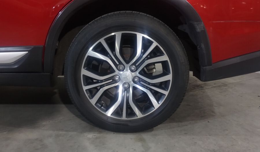 Mitsubishi Outlander 2.4 LIMITED AUTO Suv 2018