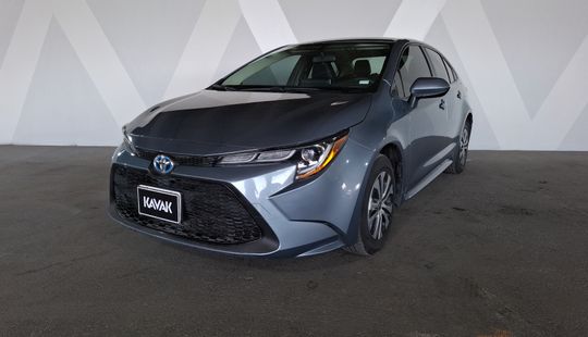 Toyota • Corolla