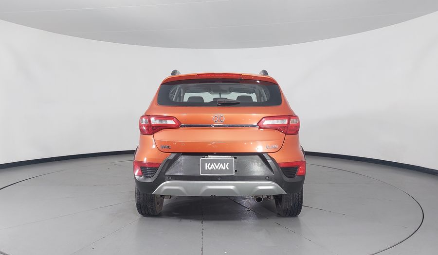 Baic X25 1.5 FASHION AT Suv 2018