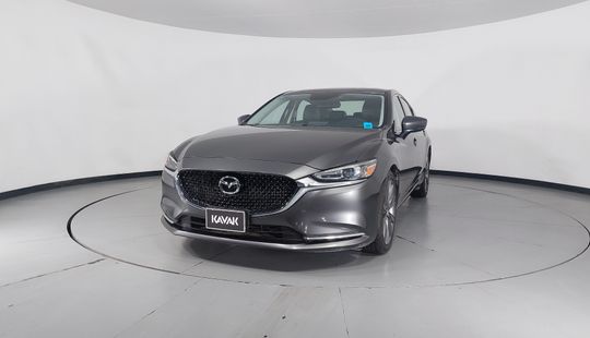 Mazda • Mazda 6