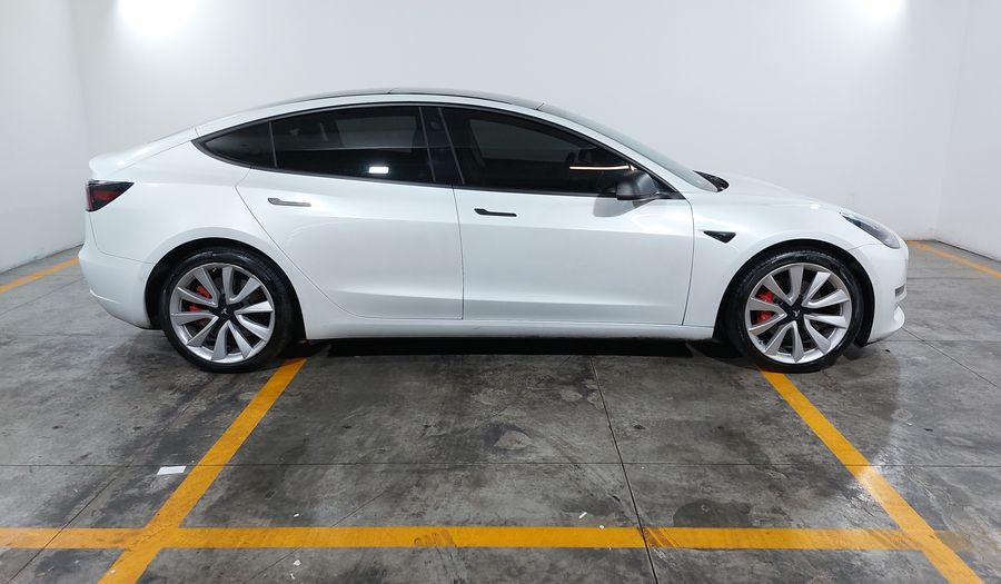 Tesla Model 3 LONG RANGE 4WD Sedan 2020
